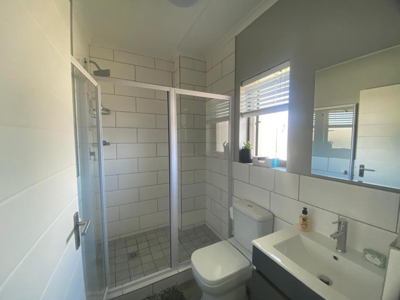 Azura - Haasendal Kuils River Cape Town Room photo